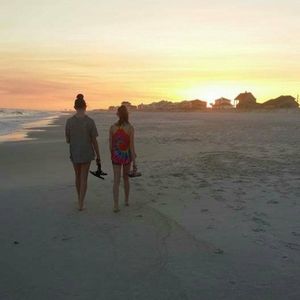 Meet your Posher, Raygan